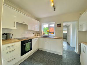 Kitchen- click for photo gallery